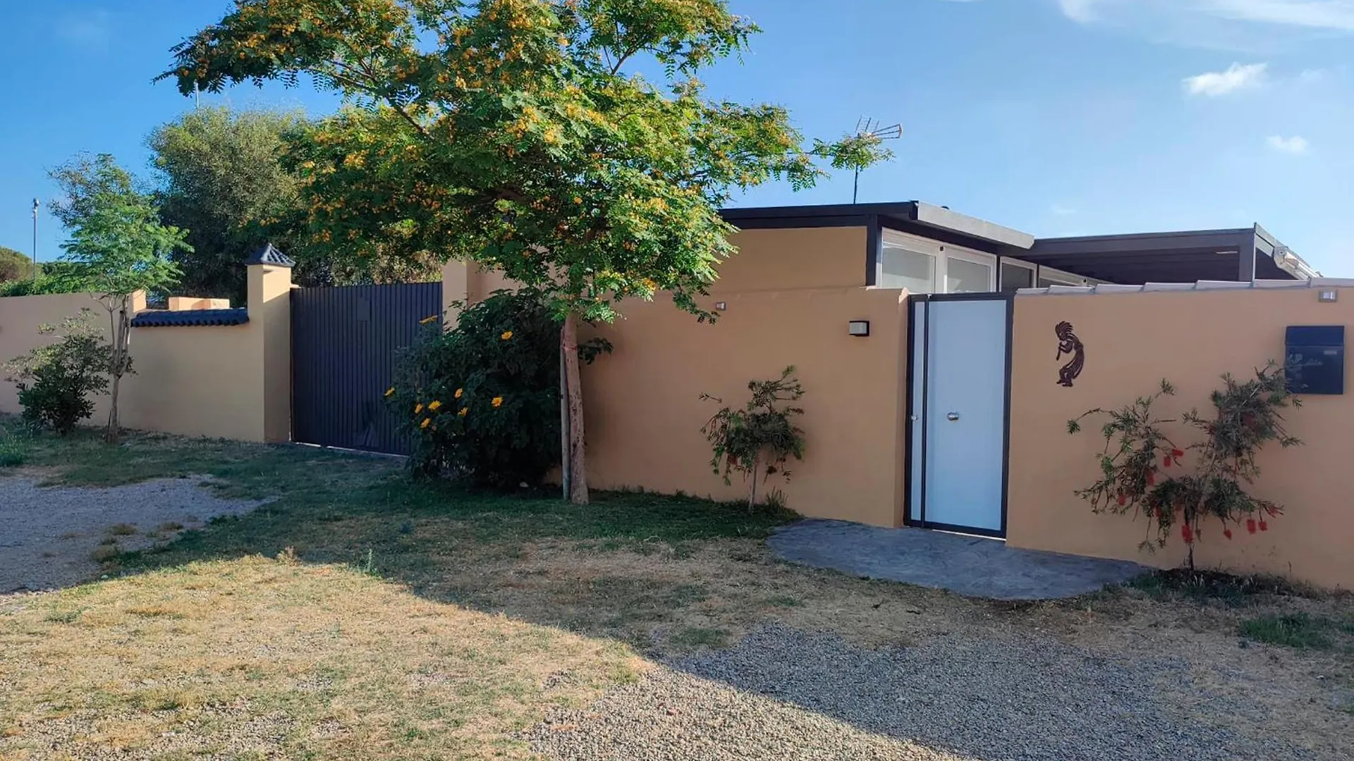 Holiday home Chalet Con Piscina Privada Y Jardin Familias Y Parejas Conil De La Frontera